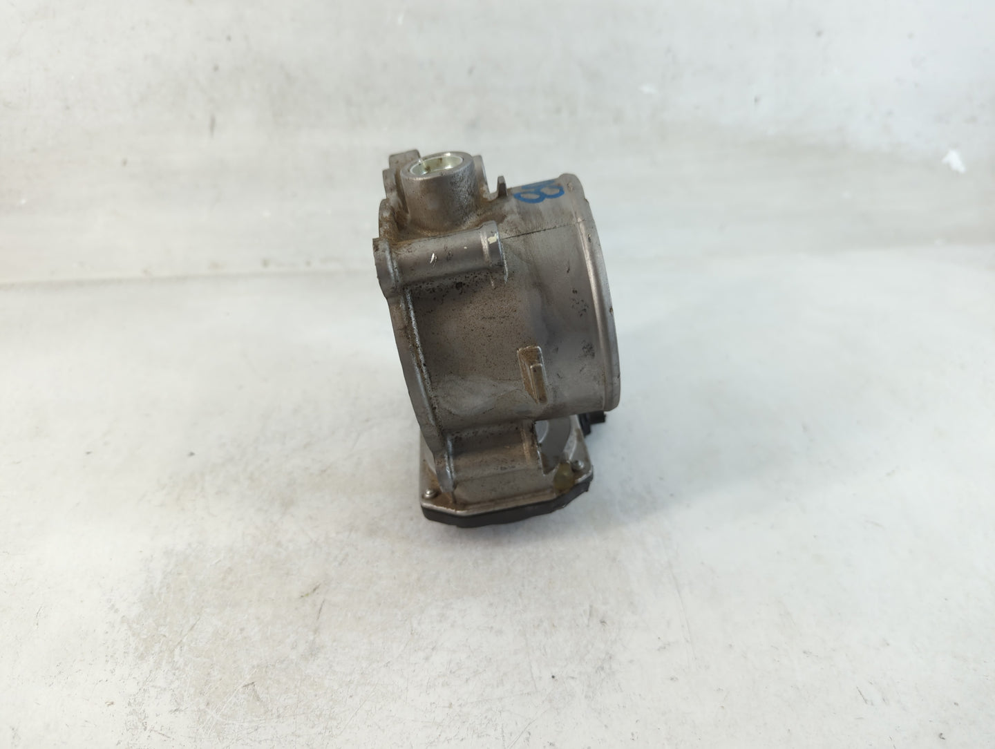 2020-2022 Hyundai Palisade Throttle Body P/N:35100-3L100 Fits Fits 2017 2018 2019 2020 2021 2022 OEM Used Auto Parts - Oemus
