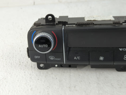 2020-2022 Hyundai Palisade Climate Control Module Temperature AC/Heater Replacement P/N:97250-S86890 Fits Fits 2020 2021 2022 OEM Used Auto Parts