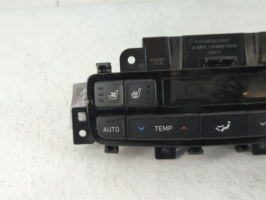 2021 Hyundai Palisade Climate Control Module Temperature AC/Heater Replacement P/N:97950-S8500 Fits OEM Used Auto Parts