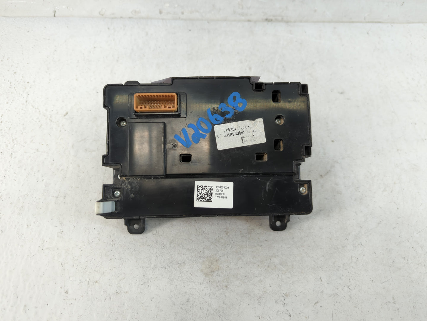2020-2022 Hyundai Palisade Radio AM FM Cd Player Receiver Replacement P/N:93300S8020 Fits Fits 2020 2021 2022 OEM Used Auto 