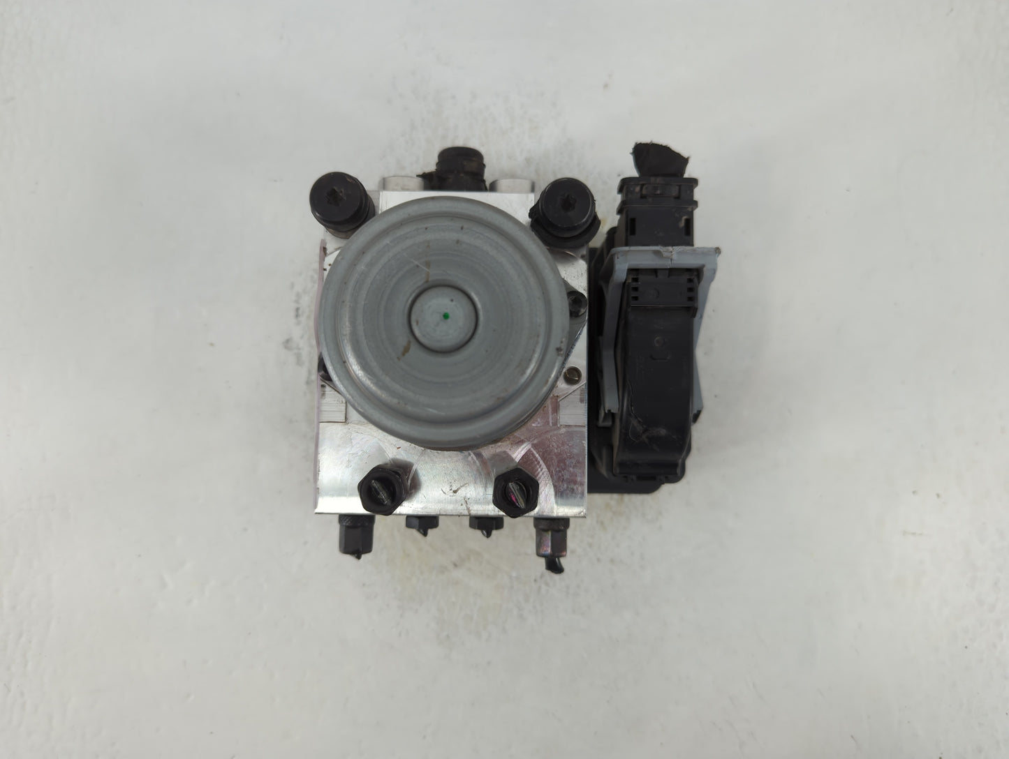 2020-2022 Hyundai Palisade ABS Pump Control Module Replacement P/N:58910-S8360 Fits Fits 2020 2021 2022 OEM Used Auto Parts 