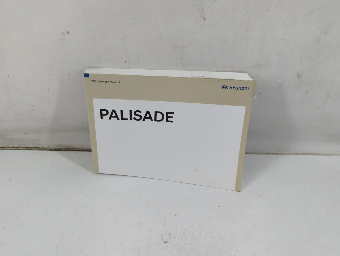 2021 Hyundai Palisade Owners Manual Book Guide P/N:LS8O-EU05A OEM Used Auto Parts - Oemusedautoparts1.com