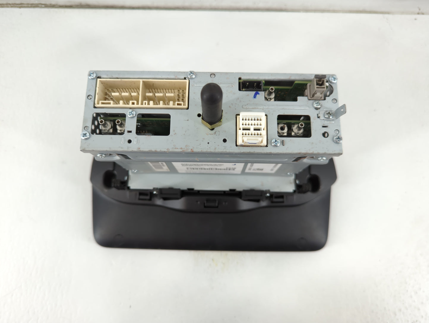 2021 Hyundai Santa Fe Radio AM FM Cd Player Receiver Replacement P/N:96560-S2530RET Fits OEM Used Auto Parts - Oemusedautopa