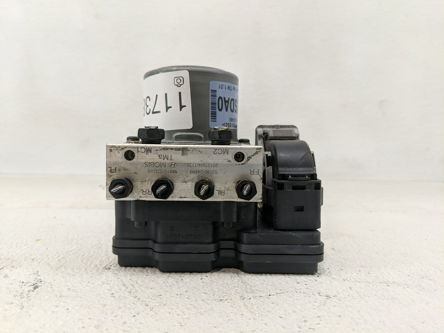 2021 Hyundai Santa Fe ABS Pump Control Module Replacement P/N:58910-S2DA0 Fits OEM Used Auto Parts - Oemusedautoparts1.com