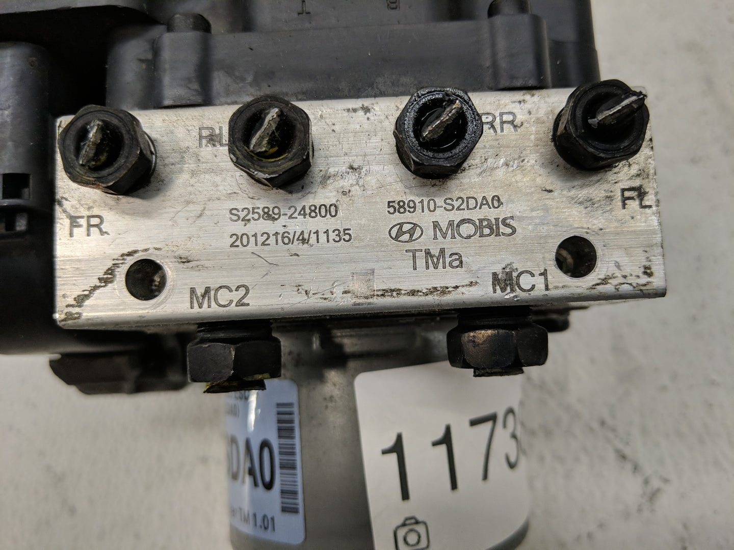 2021 Hyundai Santa Fe ABS Pump Control Module Replacement P/N:58910-S2DA0 Fits OEM Used Auto Parts - Oemusedautoparts1.com