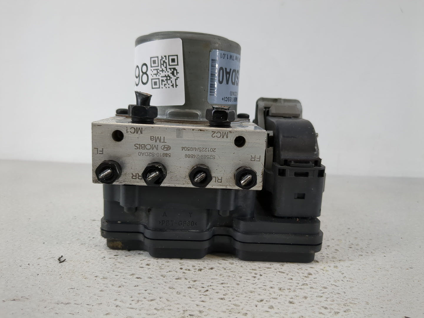2021 Hyundai Santa Fe ABS Pump Control Module Replacement P/N:58910-S2DA0 Fits OEM Used Auto Parts - Oemusedautoparts1.com