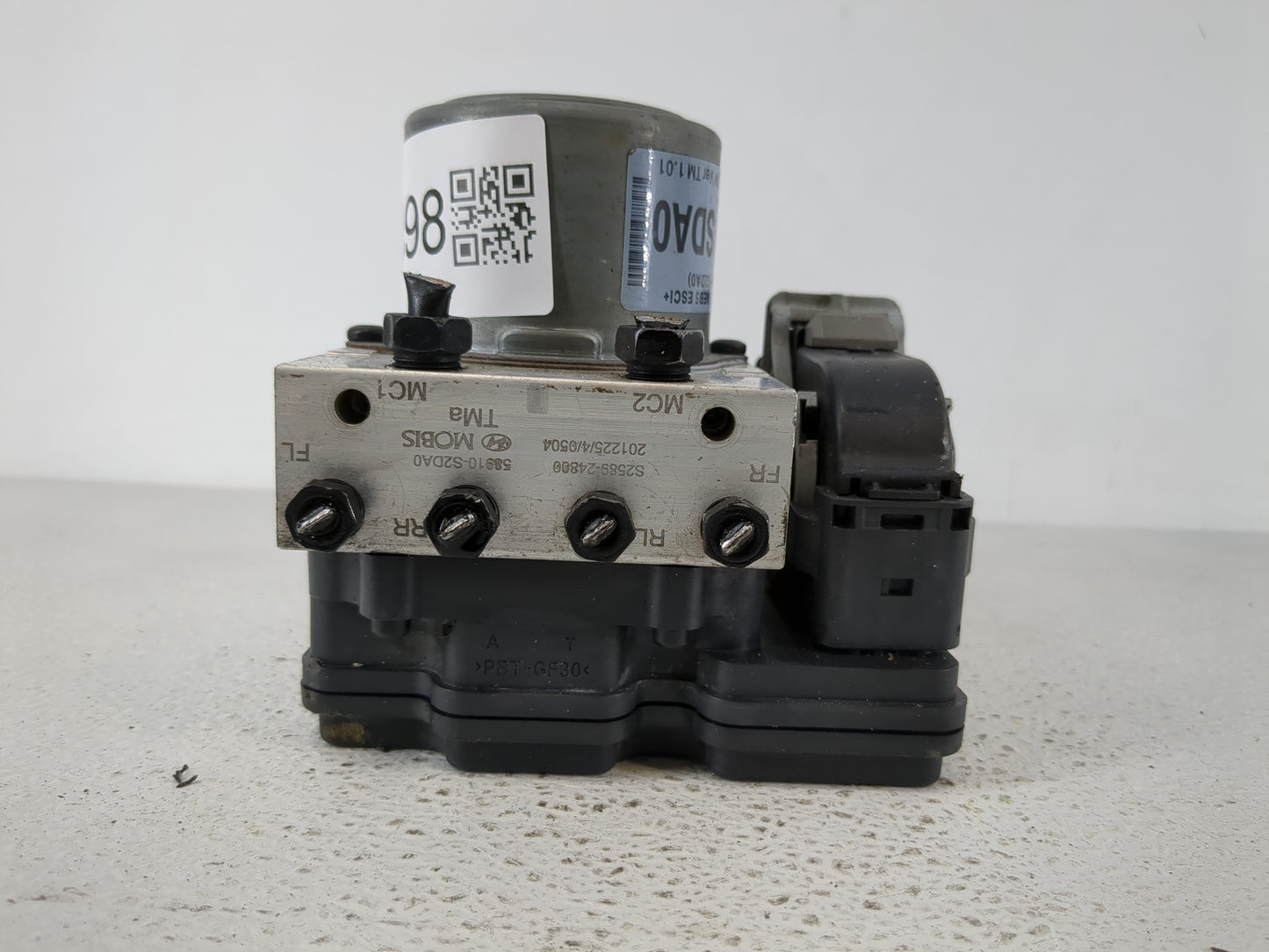 2021 Hyundai Santa Fe ABS Pump Control Module Replacement P/N:58910-S2DA0 Fits OEM Used Auto Parts - Oemusedautoparts1.com