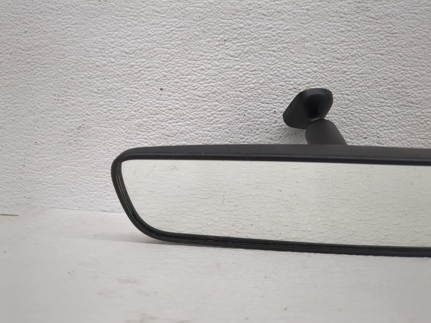 2021 Hyundai Santa Fe Interior Rear View Mirror Replacement OEM P/N:E11048973 Fits Fits 2020 2022 OEM Used Auto Parts - Oemu