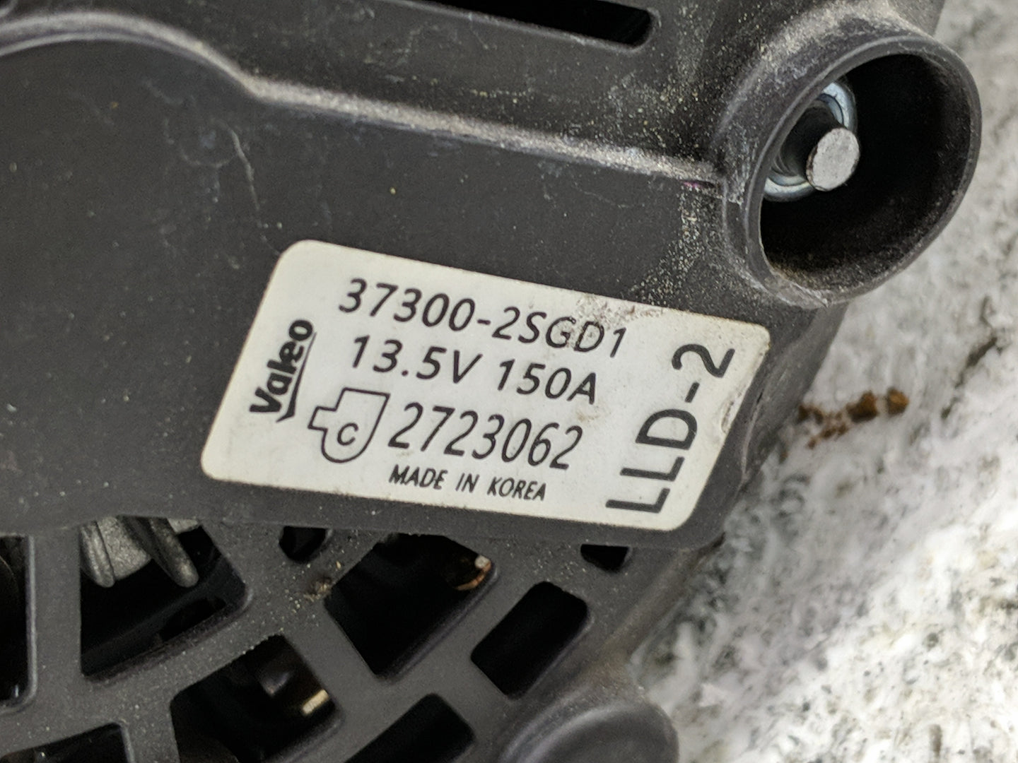 2021 Hyundai Santa Fe Alternator Replacement Generator Charging Assembly Engine OEM P/N:37300-2SGD1 Fits Fits 2022 OEM Used 