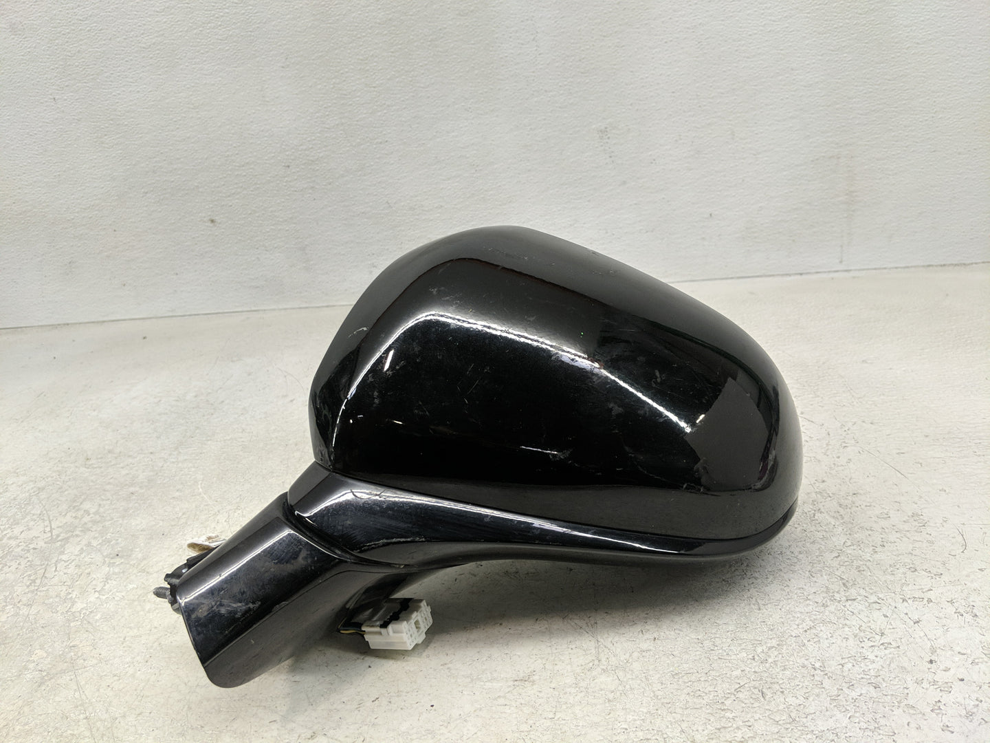 2021 Hyundai Santa Fe Driver Side View Mirror - Left Door Mirror OEM Used - Oemusedautoparts1.com