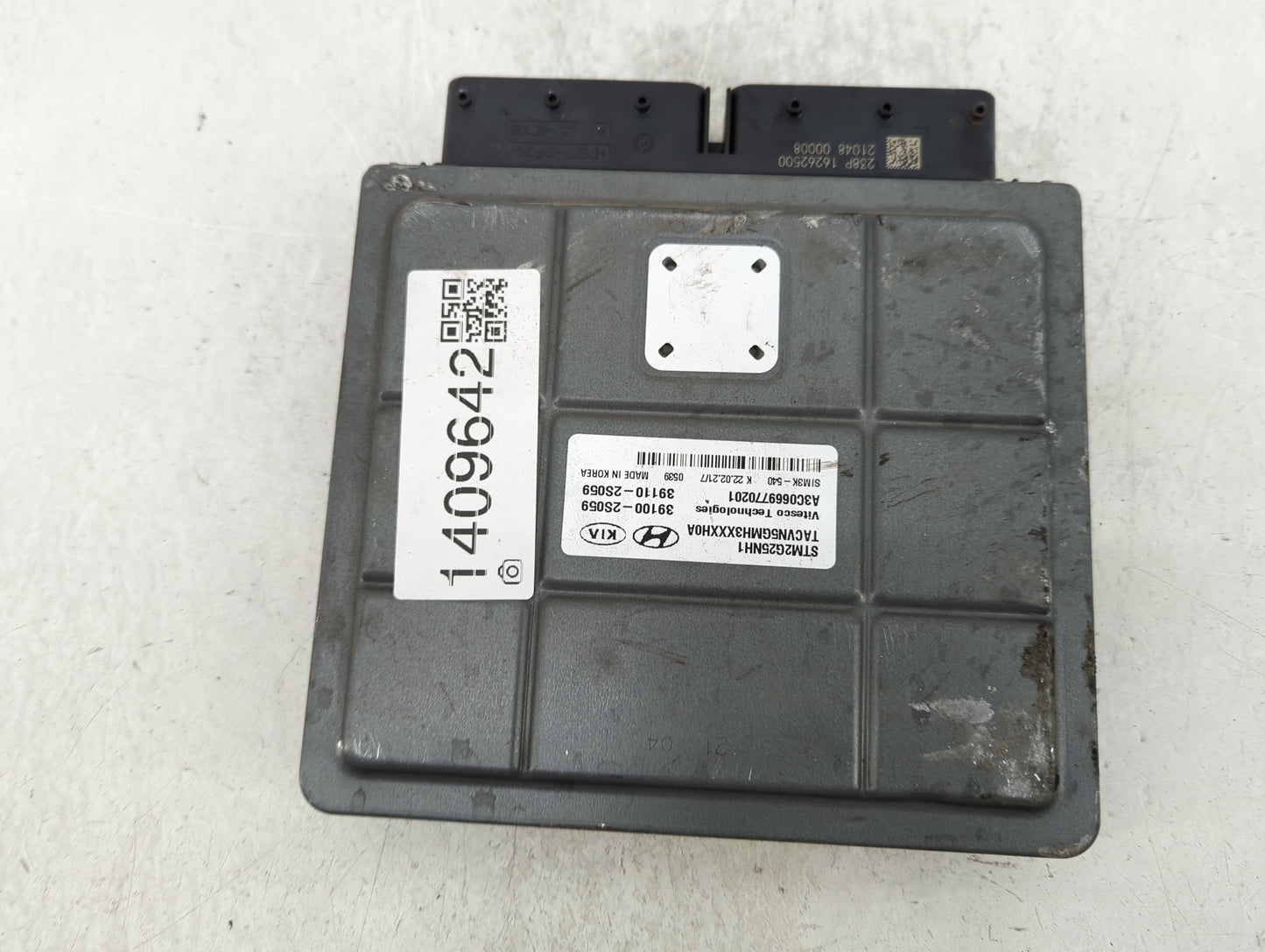 2021 Hyundai Santa Fe PCM Engine Control Computer ECU ECM PCU OEM P/N:39110-2S060 39100-2S060 Fits OEM Used Auto Parts - Oem