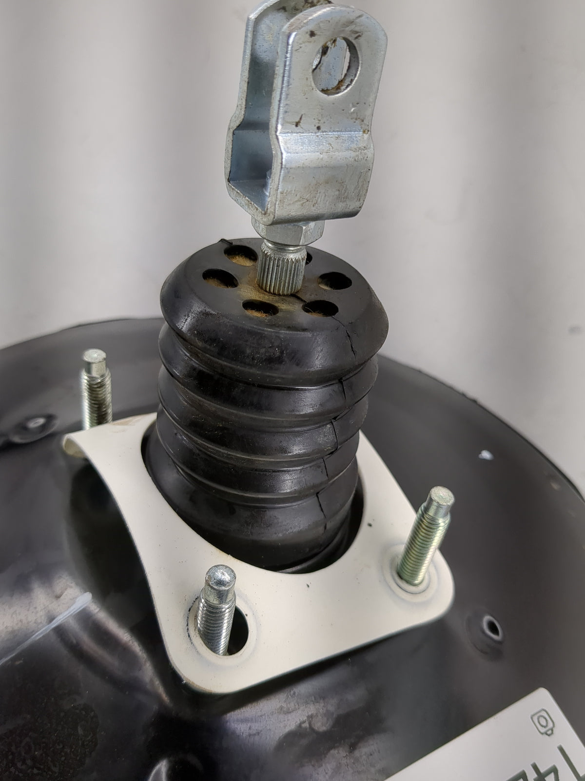 2021-2021 Hyundai Santa Fe Power Brake Booster Oem 1425903 - Oemusedautoparts1.com