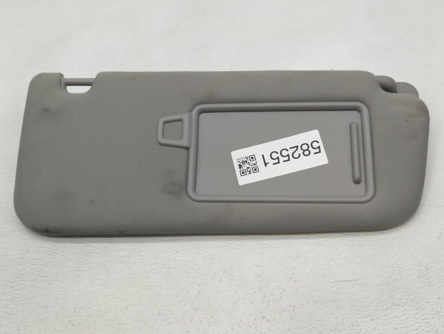 2019-2021 Hyundai Santa Fe Sun Visor Shade Replacement Passenger Right Mirror Fits Fits 2019 2020 2021 OEM Used Auto Parts -