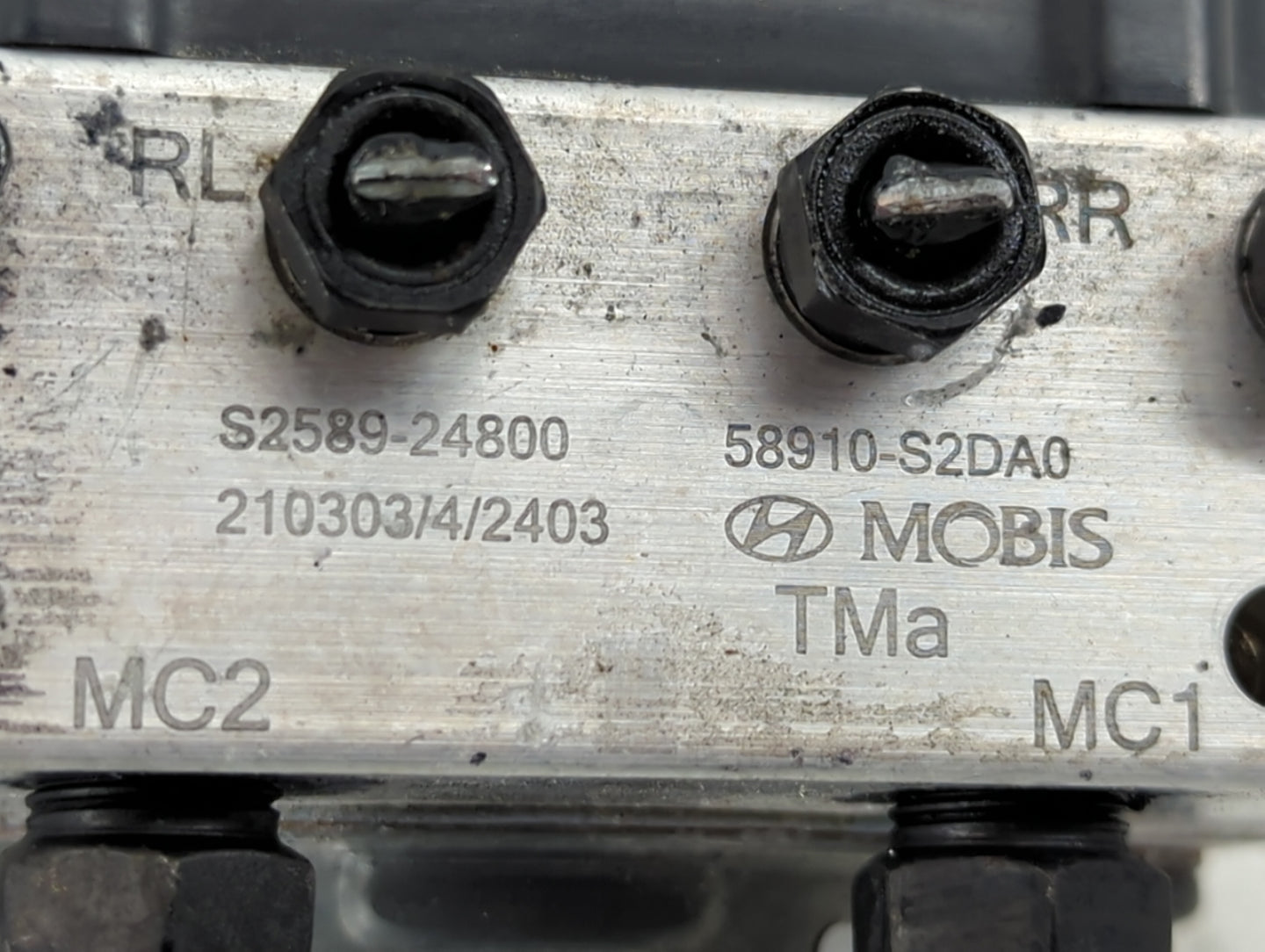 2021 Hyundai Santa Fe ABS Pump Control Module Replacement P/N:58910-S2DA0 Fits OEM Used Auto Parts - Oemusedautoparts1.com