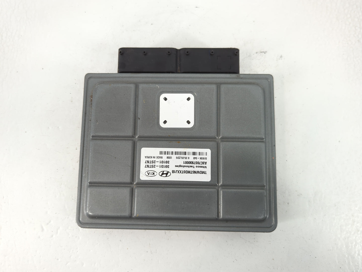 2021 Hyundai Santa Fe PCM Engine Control Computer ECU ECM PCU OEM P/N:39101-2STN7 39131-2STN7 Fits OEM Used Auto Parts - Oem