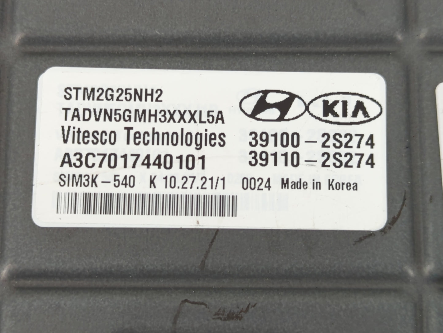 2021 Hyundai Santa Fe PCM Engine Control Computer ECU ECM PCU OEM P/N:39110-2S274 39100-2S274 Fits OEM Used Auto Parts - Oem