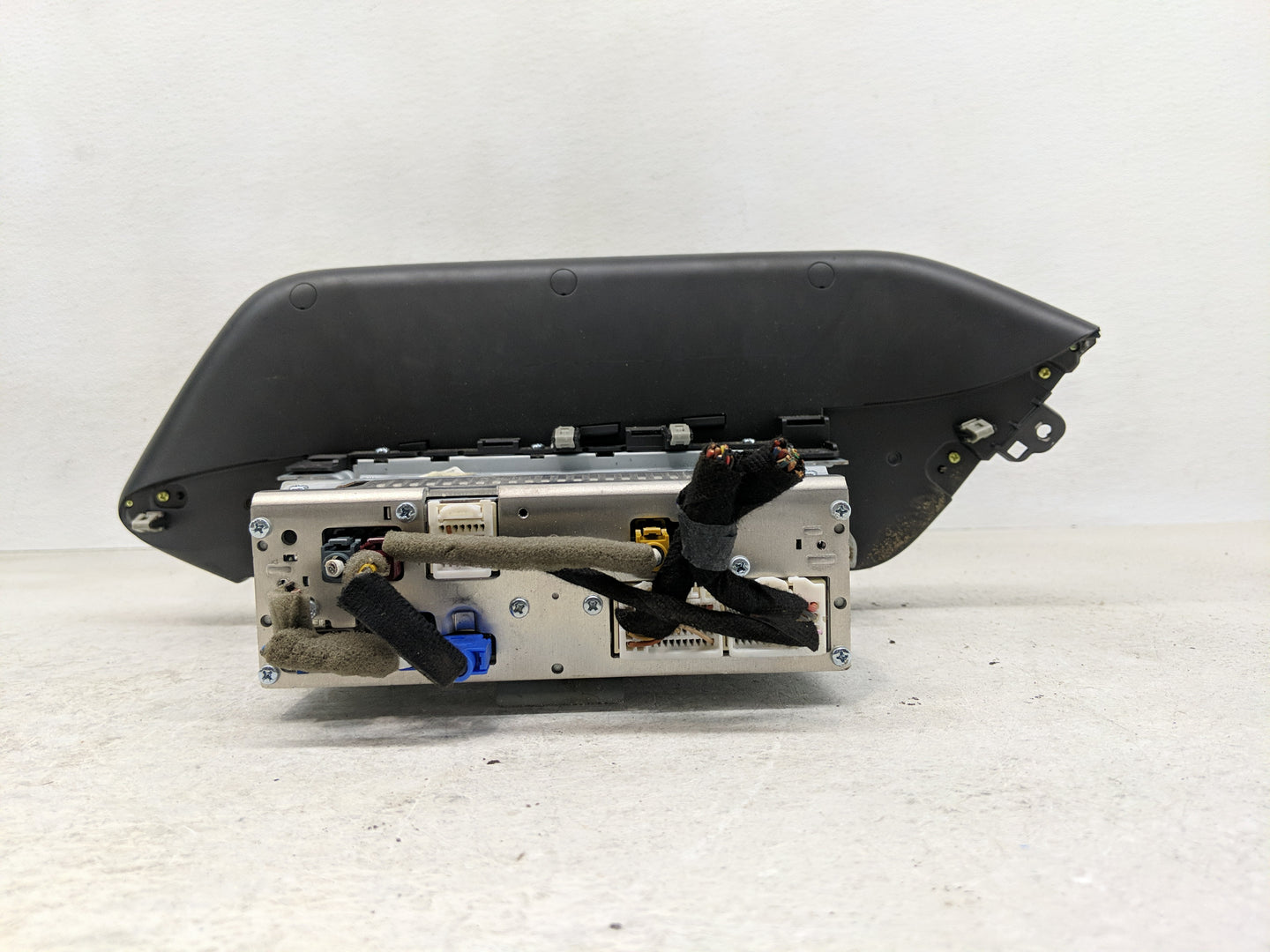 2020-2023 Hyundai Sonata Radio AM FM Cd Player Receiver Replacement P/N:96160L0500NVC Fits Fits 2020 2021 2022 2023 OEM Used