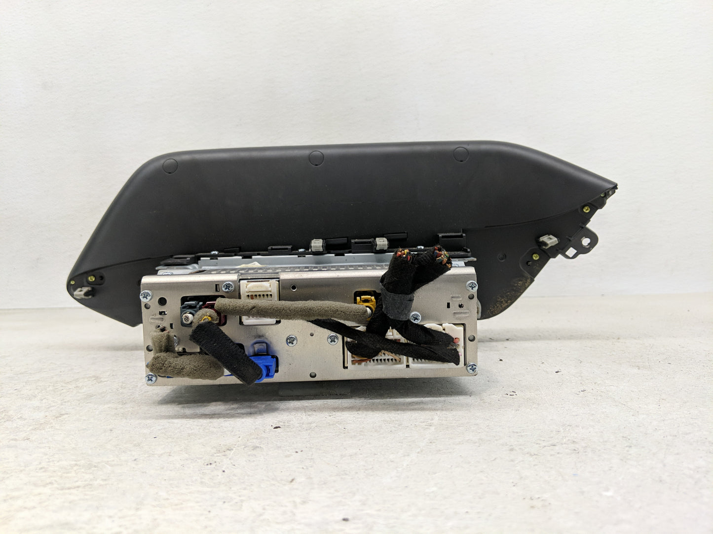 2020-2023 Hyundai Sonata Radio AM FM Cd Player Receiver Replacement P/N:96160L0500NVC Fits Fits 2020 2021 2022 2023 OEM Used