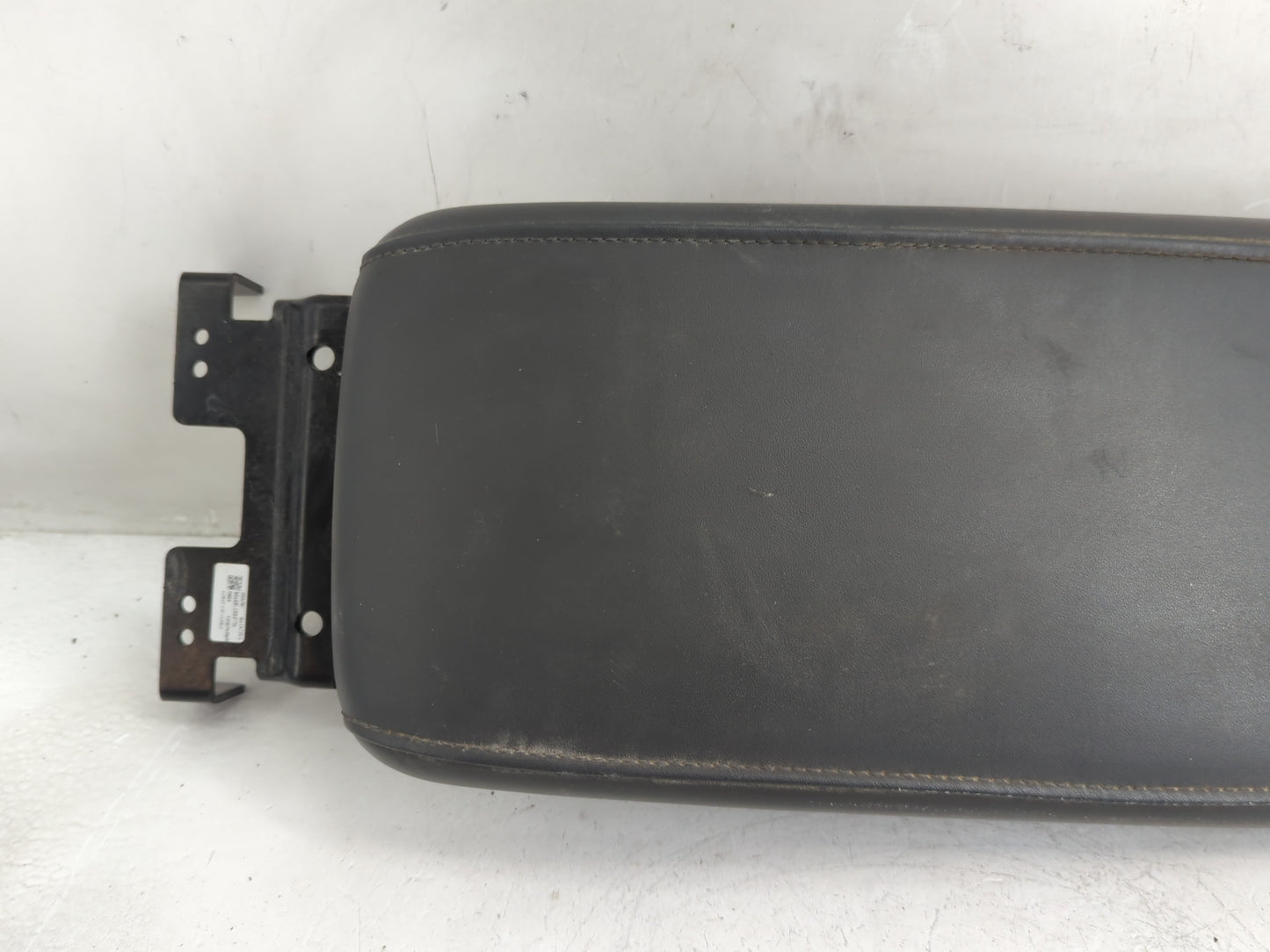 2021 Hyundai Sonata Center Console Armrest Cover Lid Fits OEM Used Auto Parts - Oemusedautoparts1.com