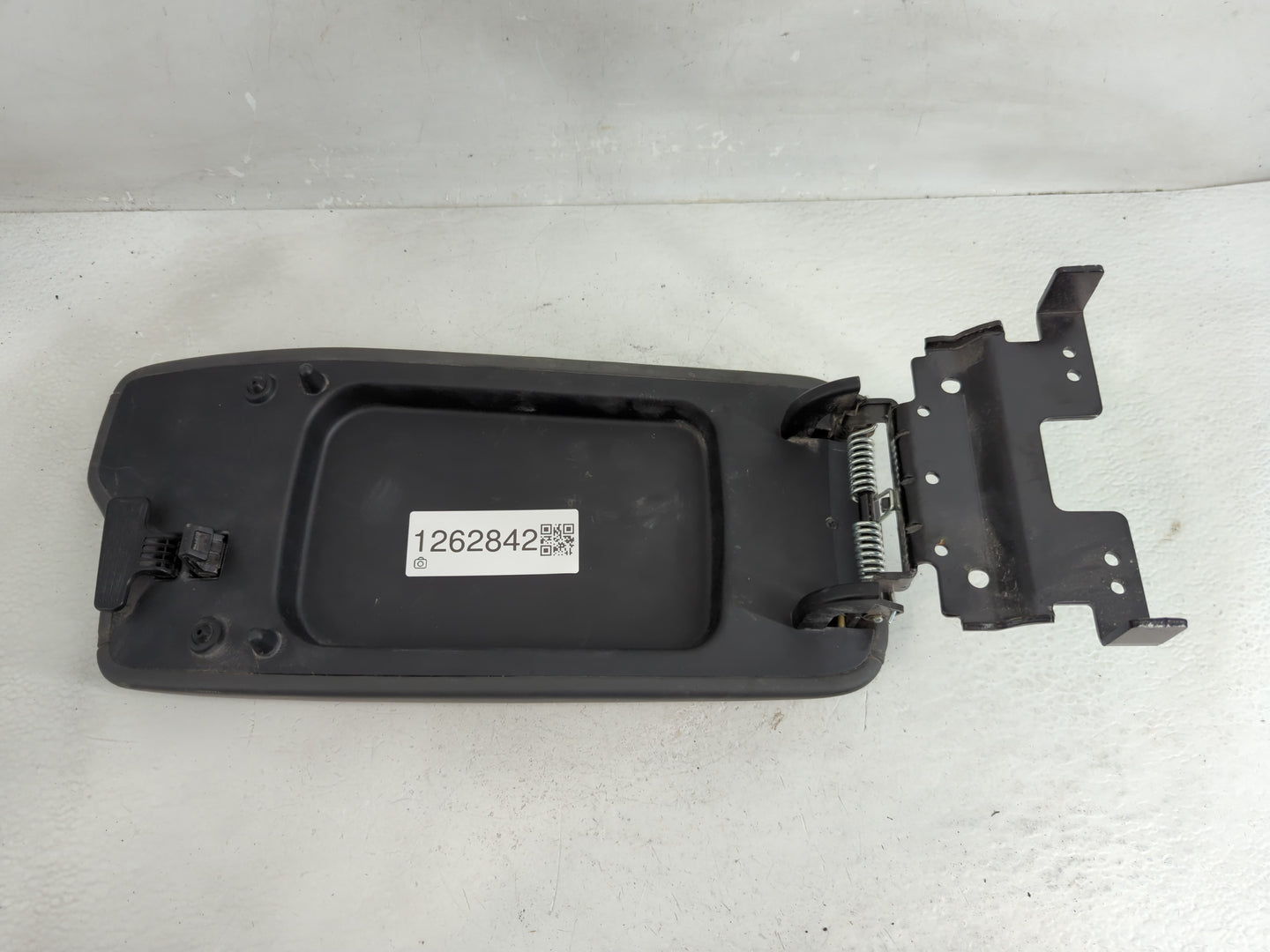 2021 Hyundai Sonata Center Console Armrest Cover Lid Fits OEM Used Auto Parts - Oemusedautoparts1.com