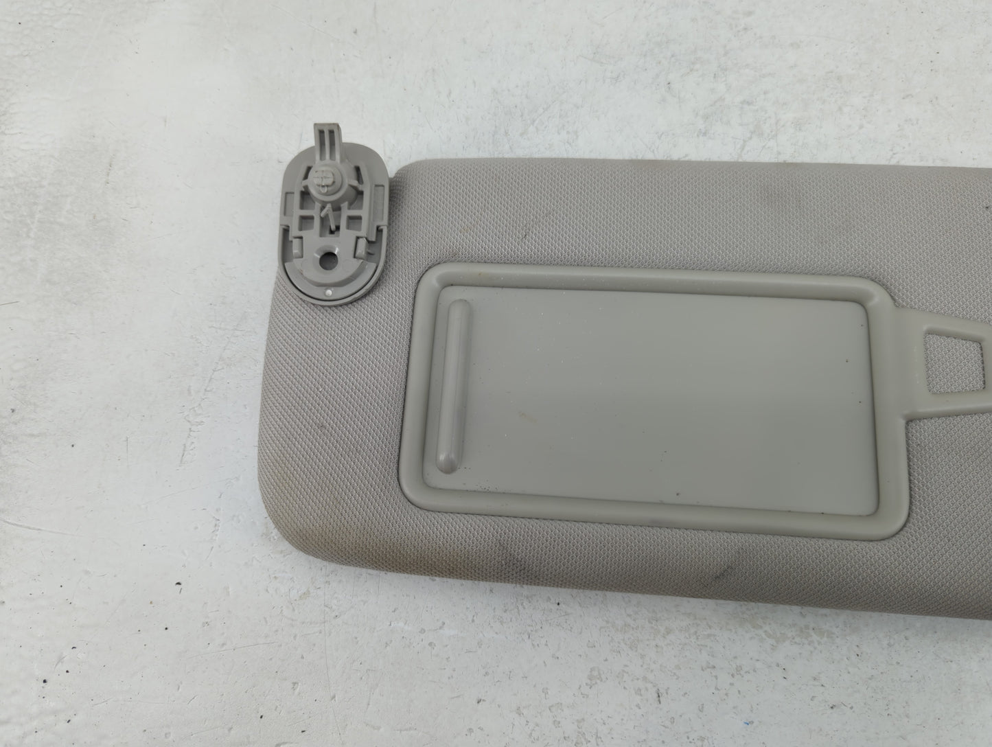 2020-2023 Hyundai Sonata Sun Visor Shade Replacement Passenger Right Mirror Fits Fits 2020 2021 2022 2023 OEM Used Auto Part