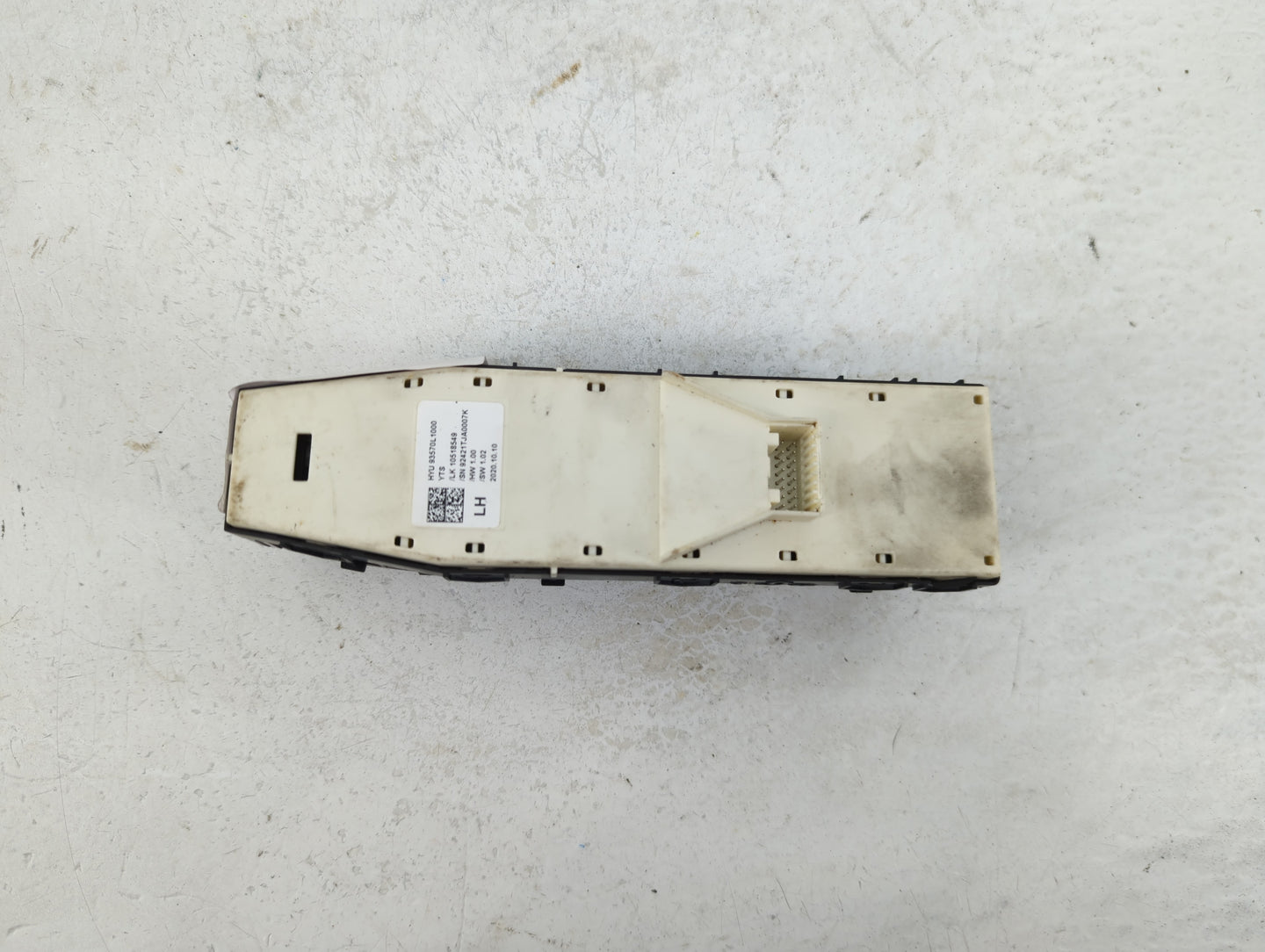2020-2023 Hyundai Sonata Master Power Window Switch Replacement Driver Side Left P/N:93570L1000 Fits Fits 2020 2021 2022 202
