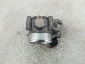 2020-2023 Hyundai Sonata Throttle Body P/N:35100-2S000 Fits Fits 2020 2021 2022 2023 OEM Used Auto Parts