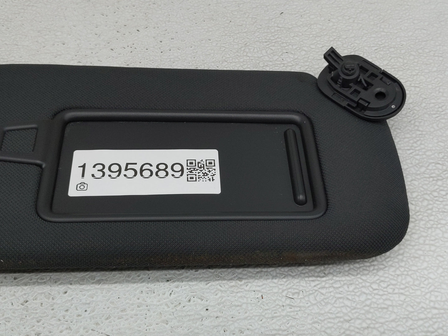 2020-2023 Hyundai Sonata Sun Visor Shade Replacement Passenger Right Mirror Fits Fits 2020 2021 2022 2023 OEM Used Auto Part