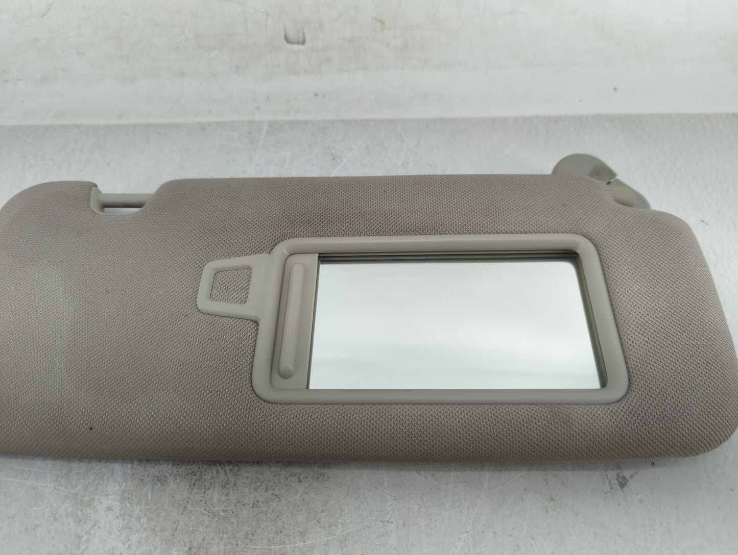 2020-2023 Hyundai Sonata Sun Visor Shade Replacement Passenger Right Mirror Fits Fits 2020 2021 2022 2023 OEM Used Auto Part