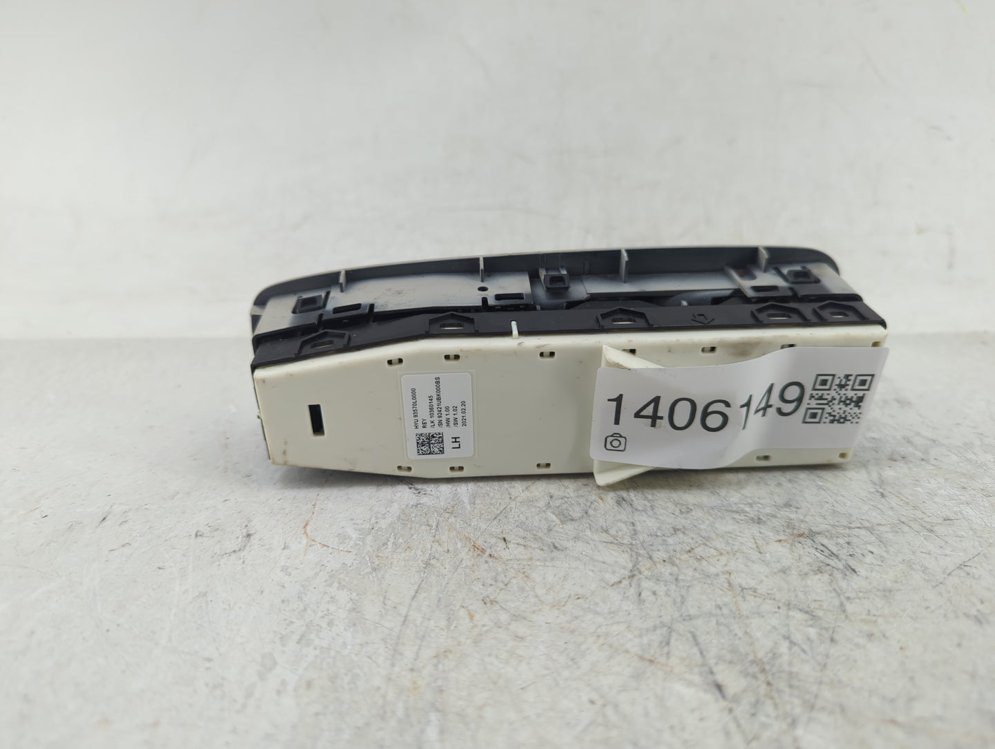 2020-2023 Hyundai Sonata Master Power Window Switch Replacement Driver Side Left P/N:93570L0000 Fits Fits 2020 2021 2022 202