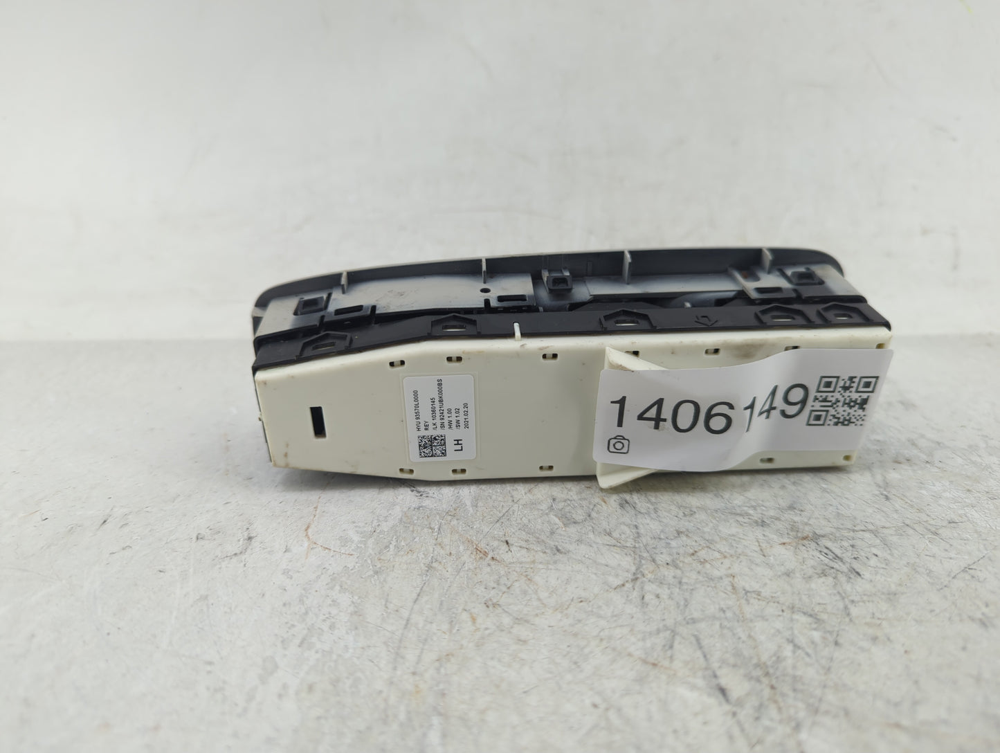 2020-2023 Hyundai Sonata Master Power Window Switch Replacement Driver Side Left P/N:93570L0000 Fits Fits 2020 2021 2022 202