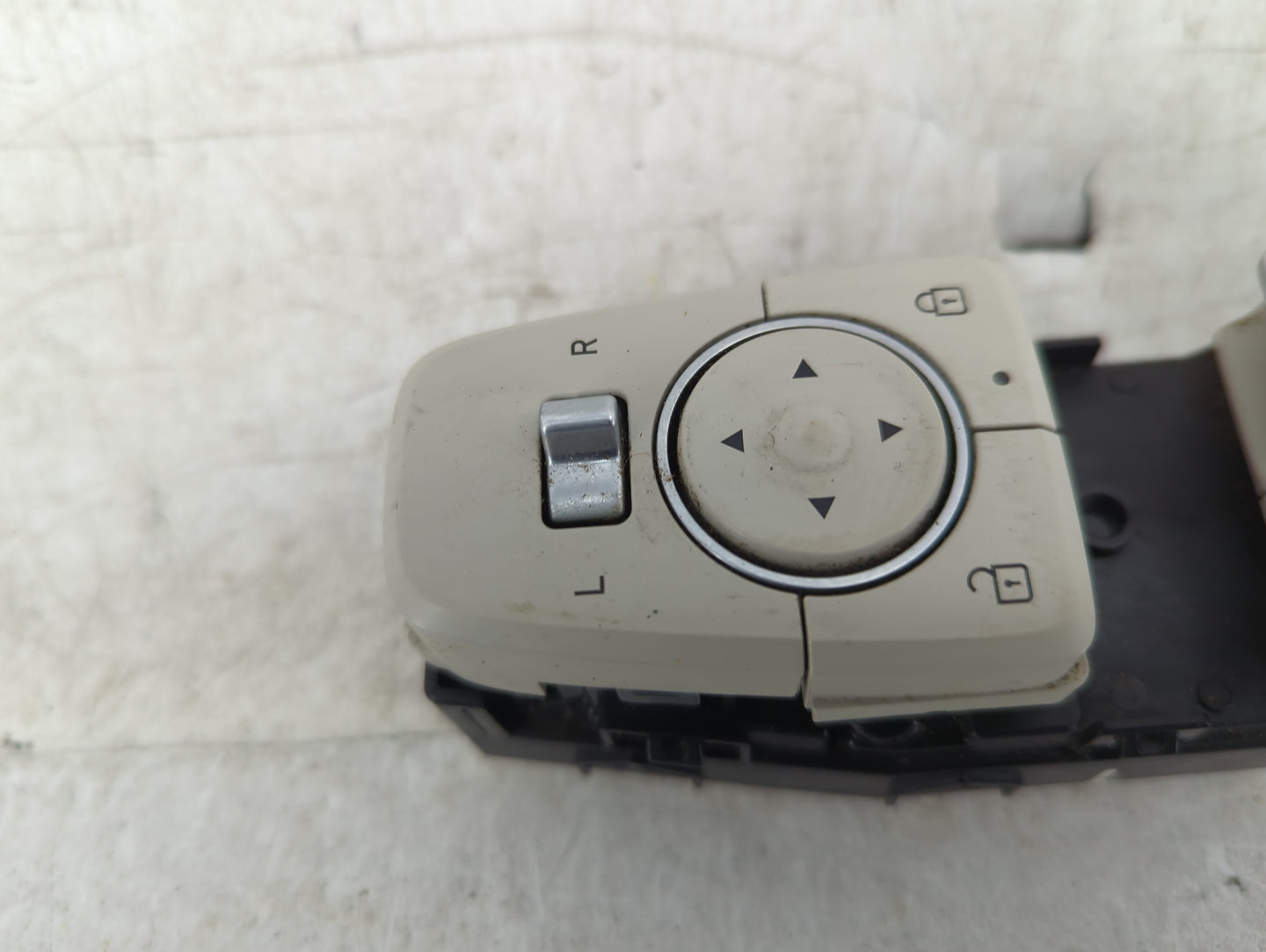 2020-2023 Hyundai Sonata Master Power Window Switch Replacement Driver Side Left P/N:93570L0000 Fits Fits 2020 2021 2022 202