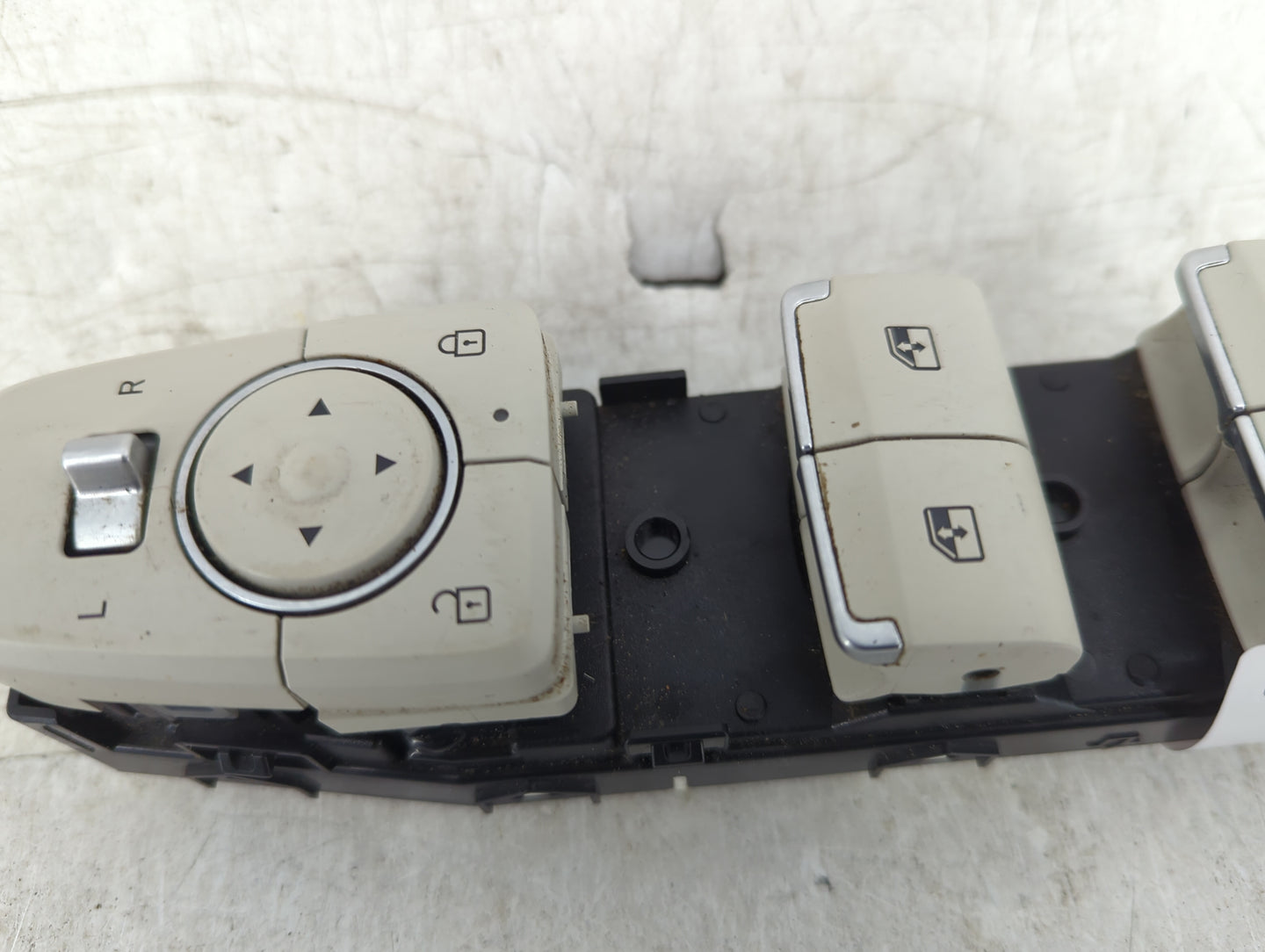 2020-2023 Hyundai Sonata Master Power Window Switch Replacement Driver Side Left P/N:93570L0000 Fits Fits 2020 2021 2022 202