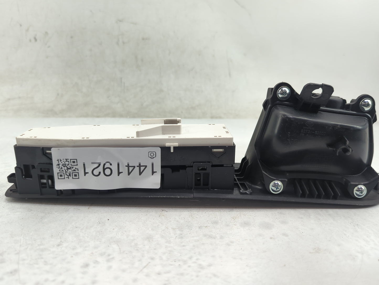 2020-2023 Hyundai Sonata Master Power Window Switch Replacement Driver Side Left P/N:93571-L0000 93570-L0000 Fits OEM Used A