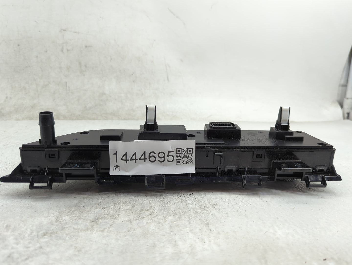 2021 Hyundai Sonata Climate Control Module Temperature AC/Heater Replacement P/N:97250-L0210SSW 38000-02472DA Fits OEM Used 