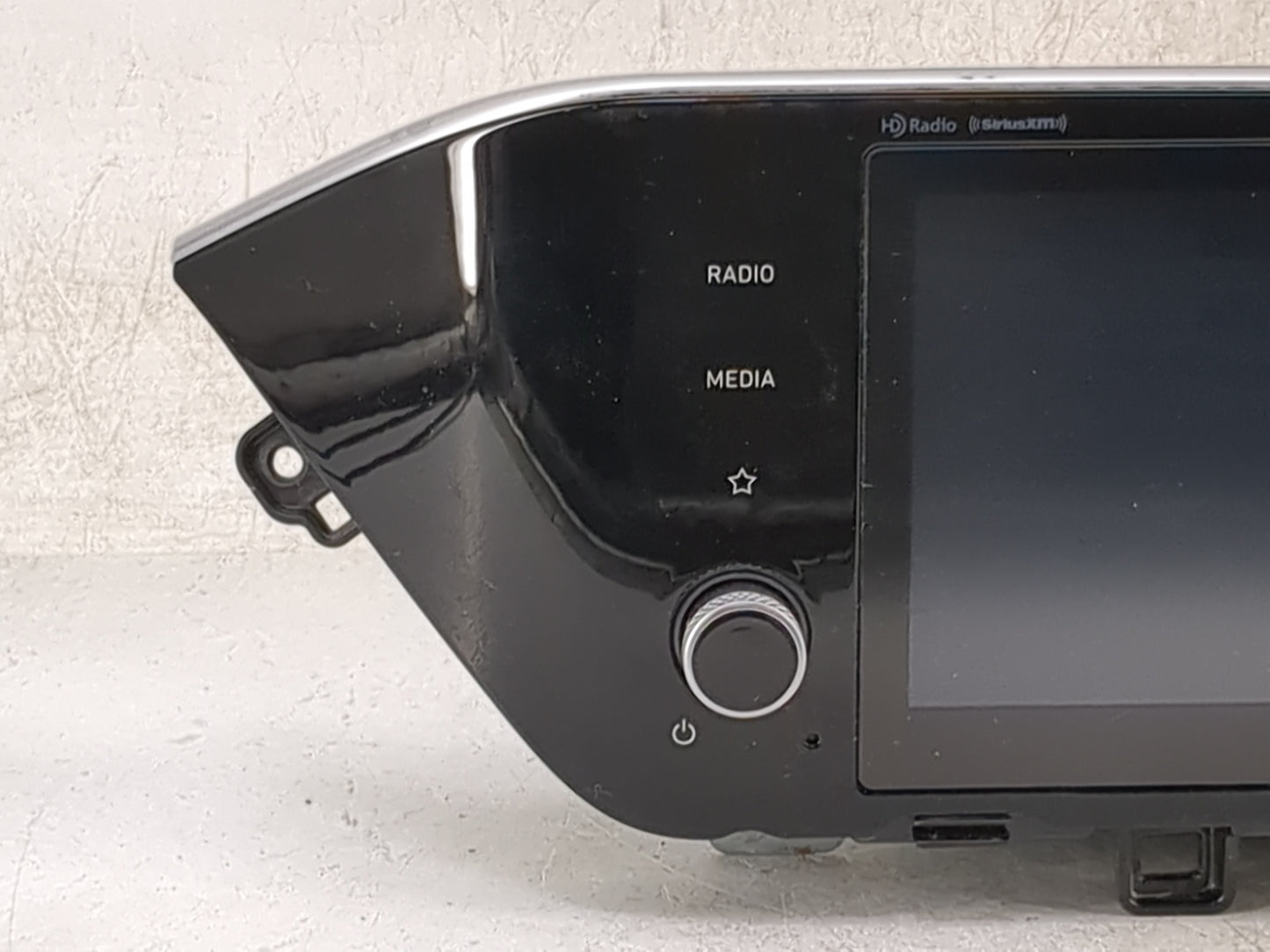 2020-2023 Hyundai Sonata Am Fm Cd Player Radio Receiver 1469094 - Oemusedautoparts1.com