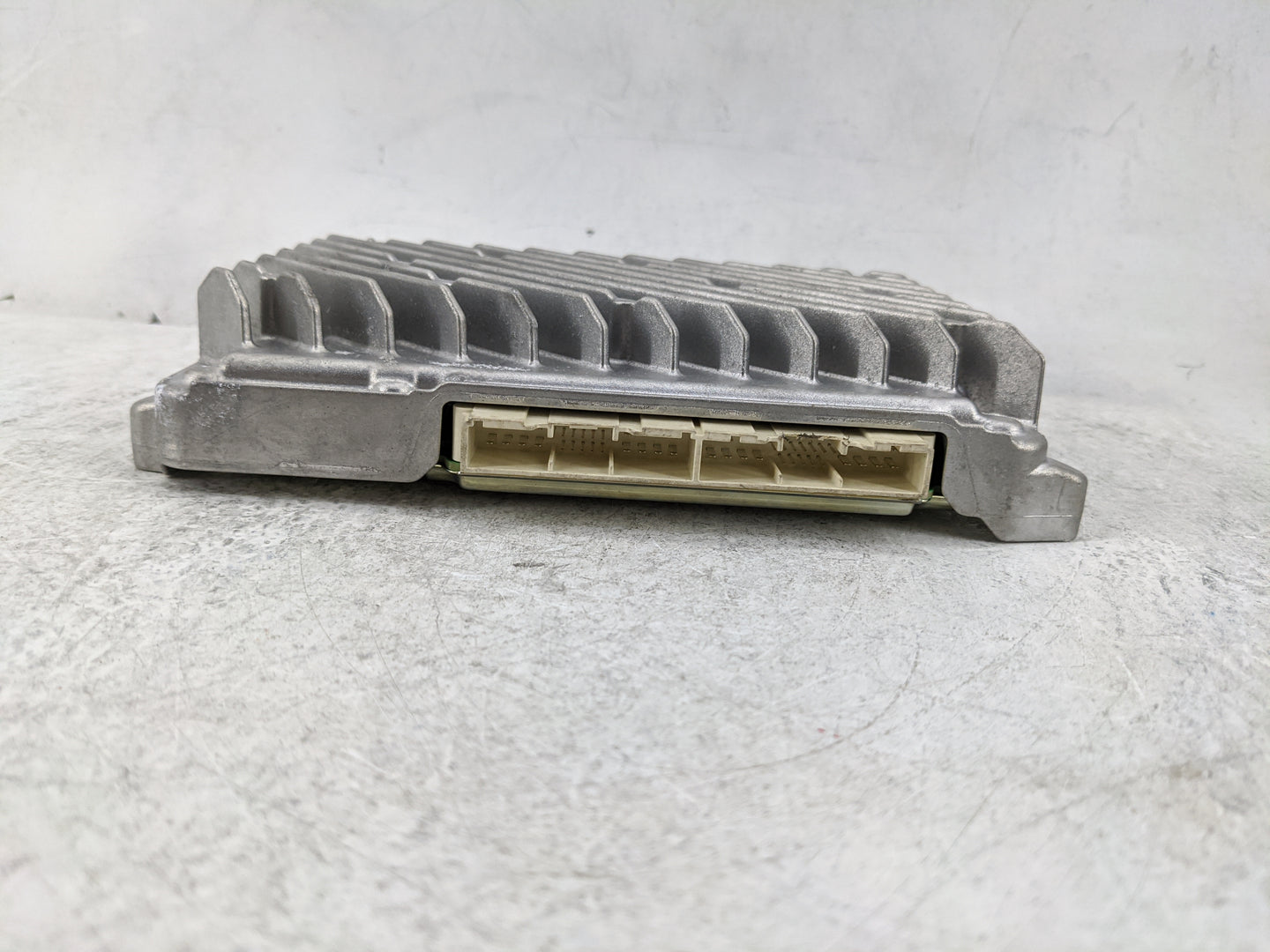 2022-2023 Hyundai Sonata Radio Speaker Amplifier 96370-l1250 - Oemusedautoparts1.com