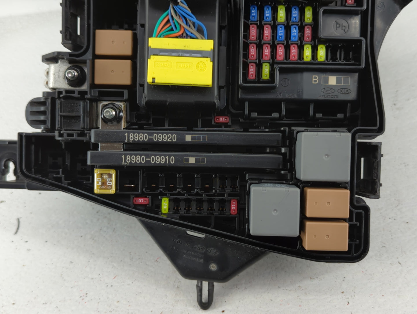2020-2023 Hyundai Sonata Fusebox Fuse Box Panel Relay Module P/N:91955-L0451 Fits Fits 2020 2021 2022 2023 OEM Used Auto Par