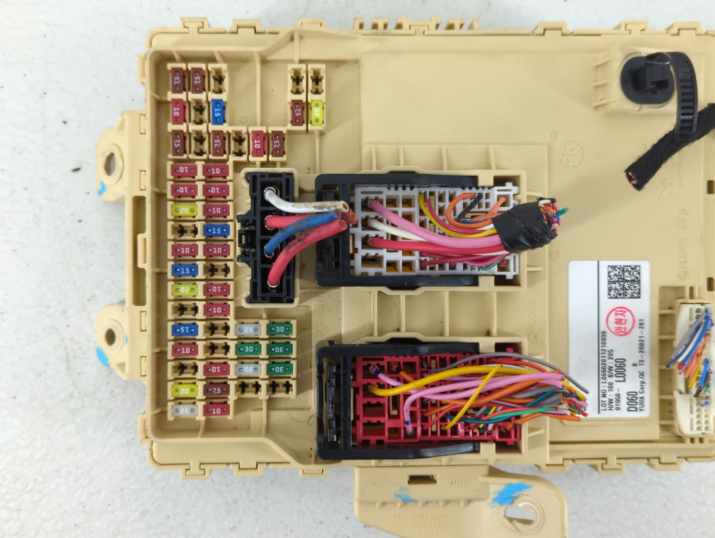 2020-2023 Hyundai Sonata Fusebox Fuse Box Panel Relay Module P/N:91955-L0451 Fits Fits 2020 2021 2022 2023 OEM Used Auto Par
