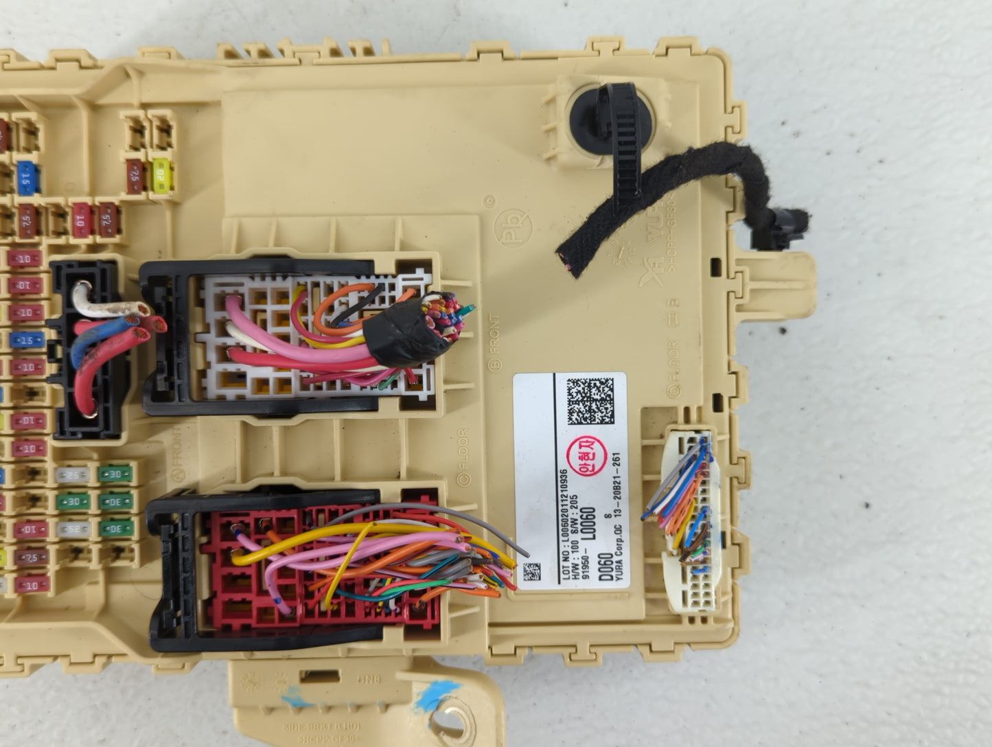 2020-2023 Hyundai Sonata Fusebox Fuse Box Panel Relay Module P/N:91955-L0451 Fits Fits 2020 2021 2022 2023 OEM Used Auto Par