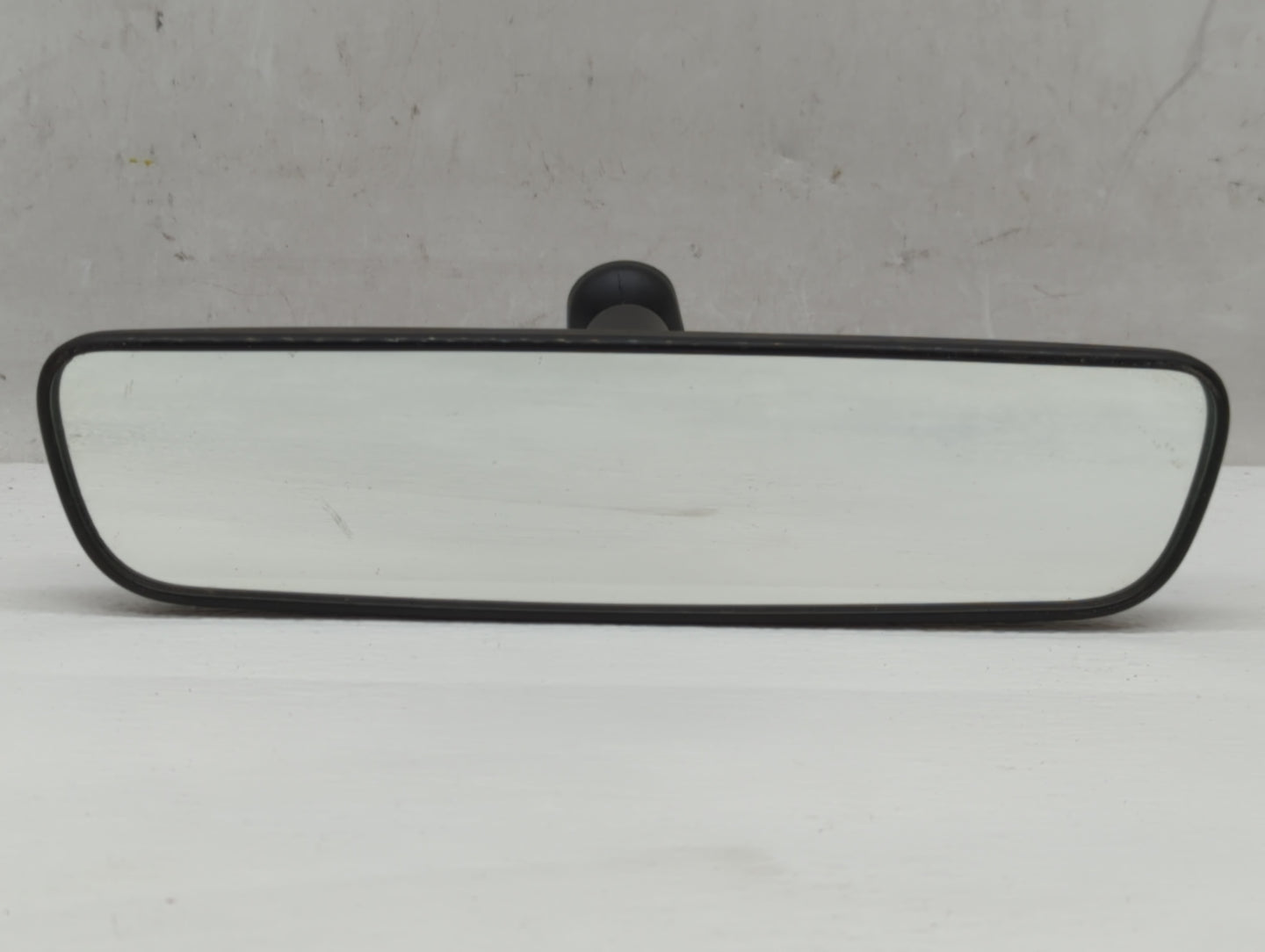 2020-2022 Hyundai Sonata Interior Rear View Mirror Replacement OEM P/N:E11048973 Fits Fits 2020 2021 2022 OEM Used Auto Part