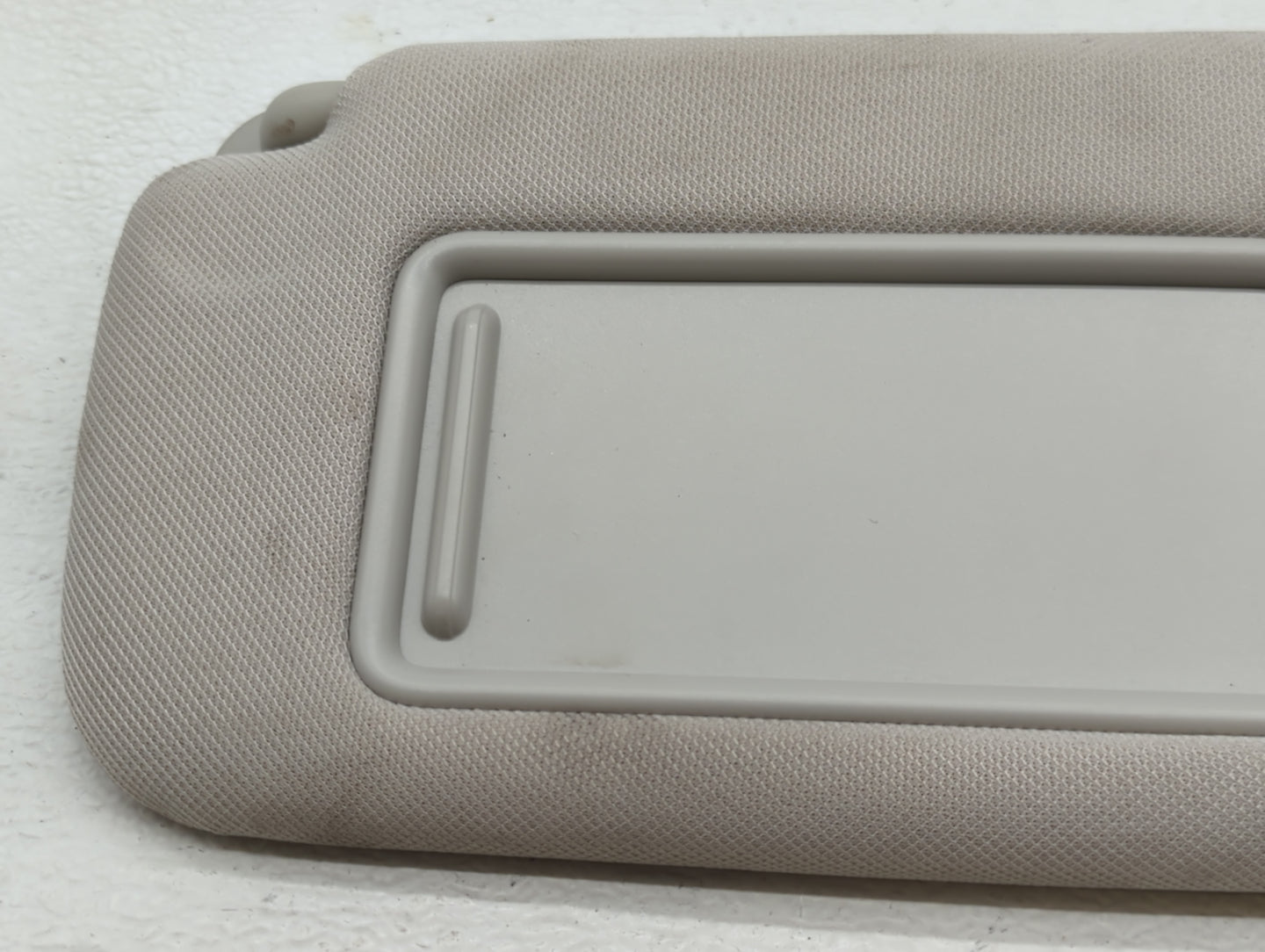 2020-2023 Hyundai Sonata Sun Visor Shade Replacement Passenger Right Mirror Fits Fits 2020 2021 2022 2023 OEM Used Auto Part