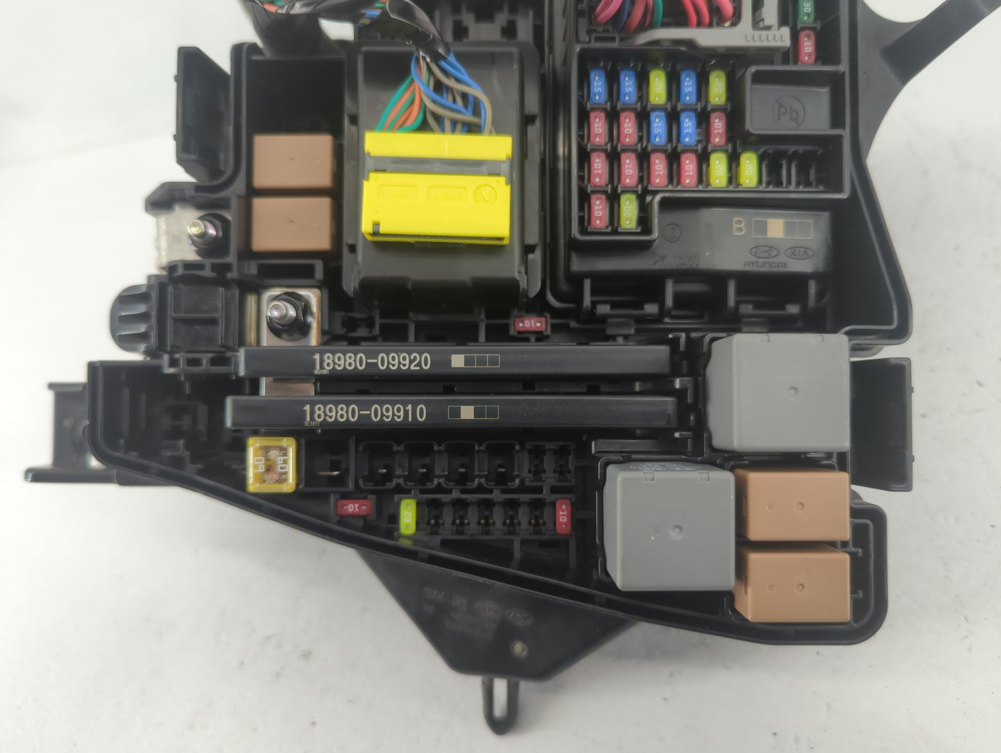 2020-2023 Hyundai Sonata Fusebox Fuse Box Panel Relay Module P/N:91955-L0451 Fits Fits 2020 2021 2022 2023 OEM Used Auto Par