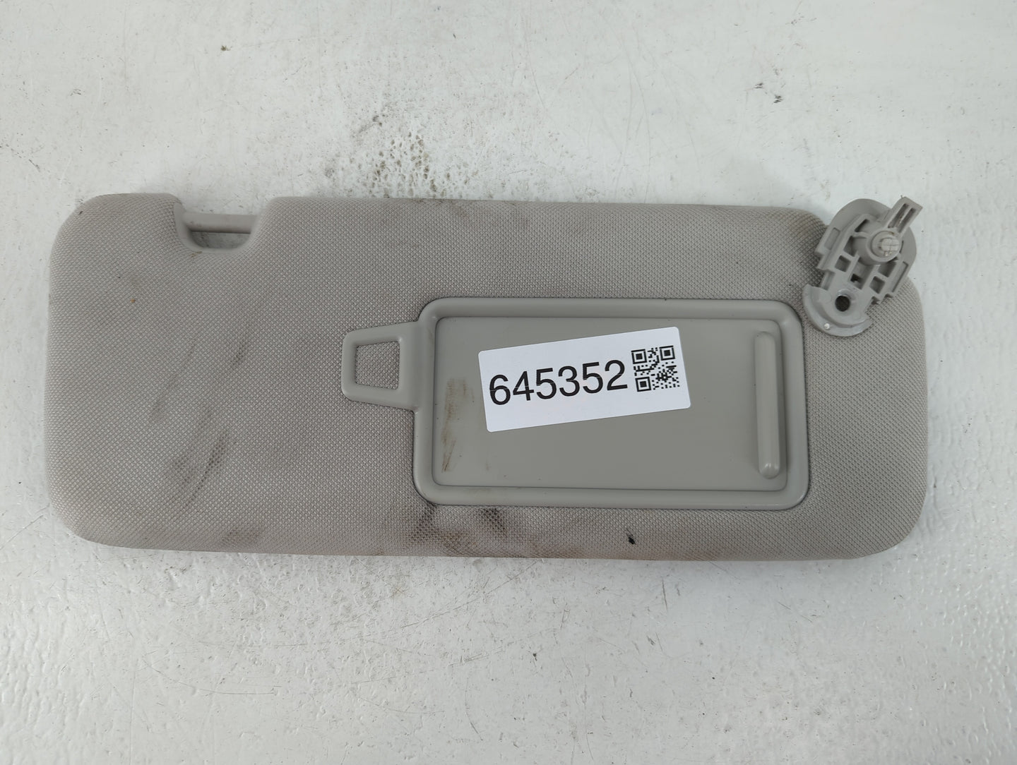 2020-2023 Hyundai Sonata Sun Visor Shade Replacement Passenger Right Mirror Fits Fits 2020 2021 2022 2023 OEM Used Auto Part