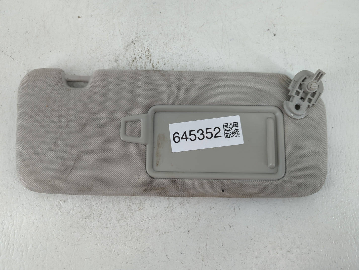 2020-2023 Hyundai Sonata Sun Visor Shade Replacement Passenger Right Mirror Fits Fits 2020 2021 2022 2023 OEM Used Auto Part