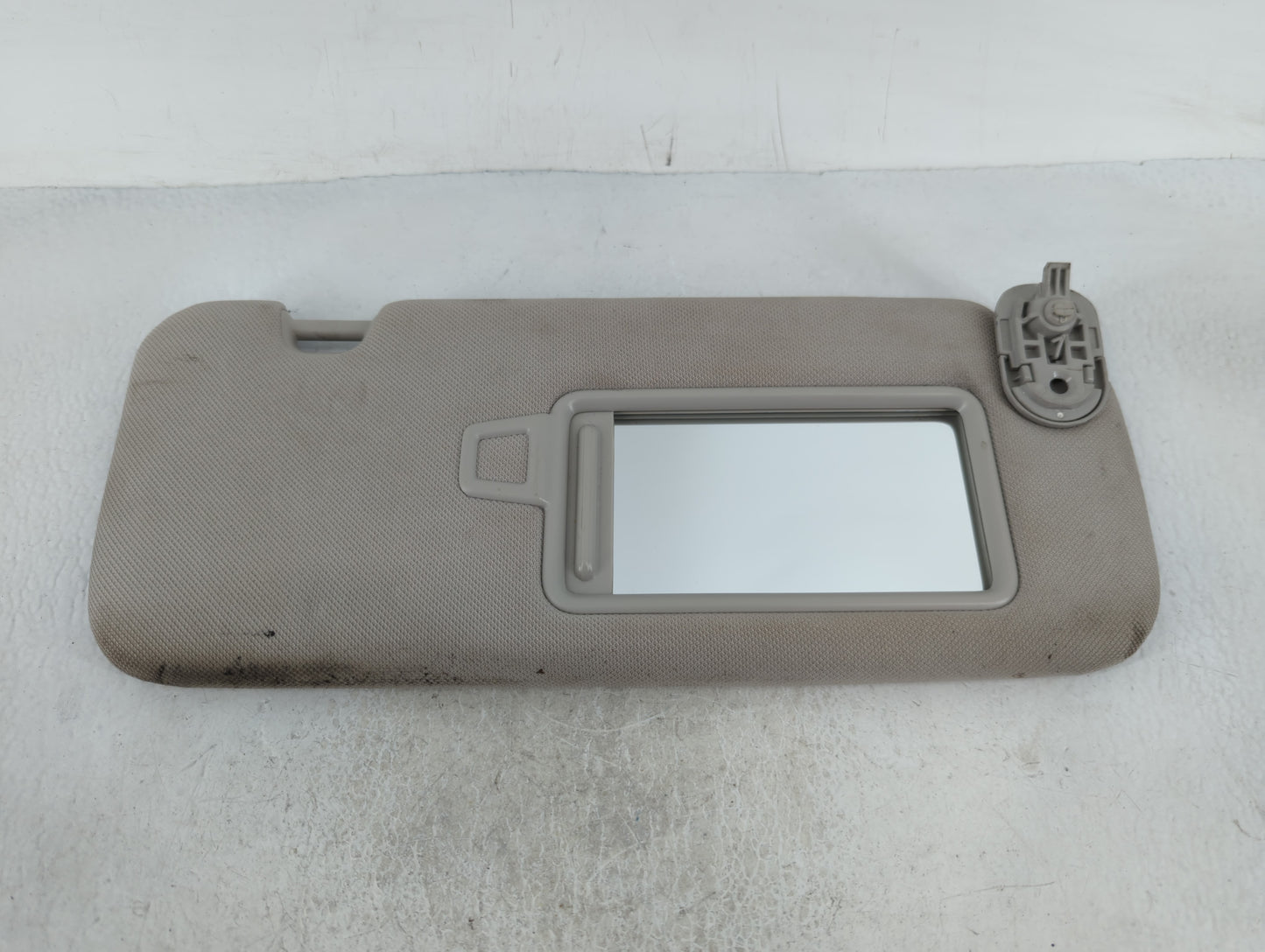 2020-2023 Hyundai Sonata Sun Visor Shade Replacement Passenger Right Mirror Fits Fits 2020 2021 2022 2023 OEM Used Auto Part