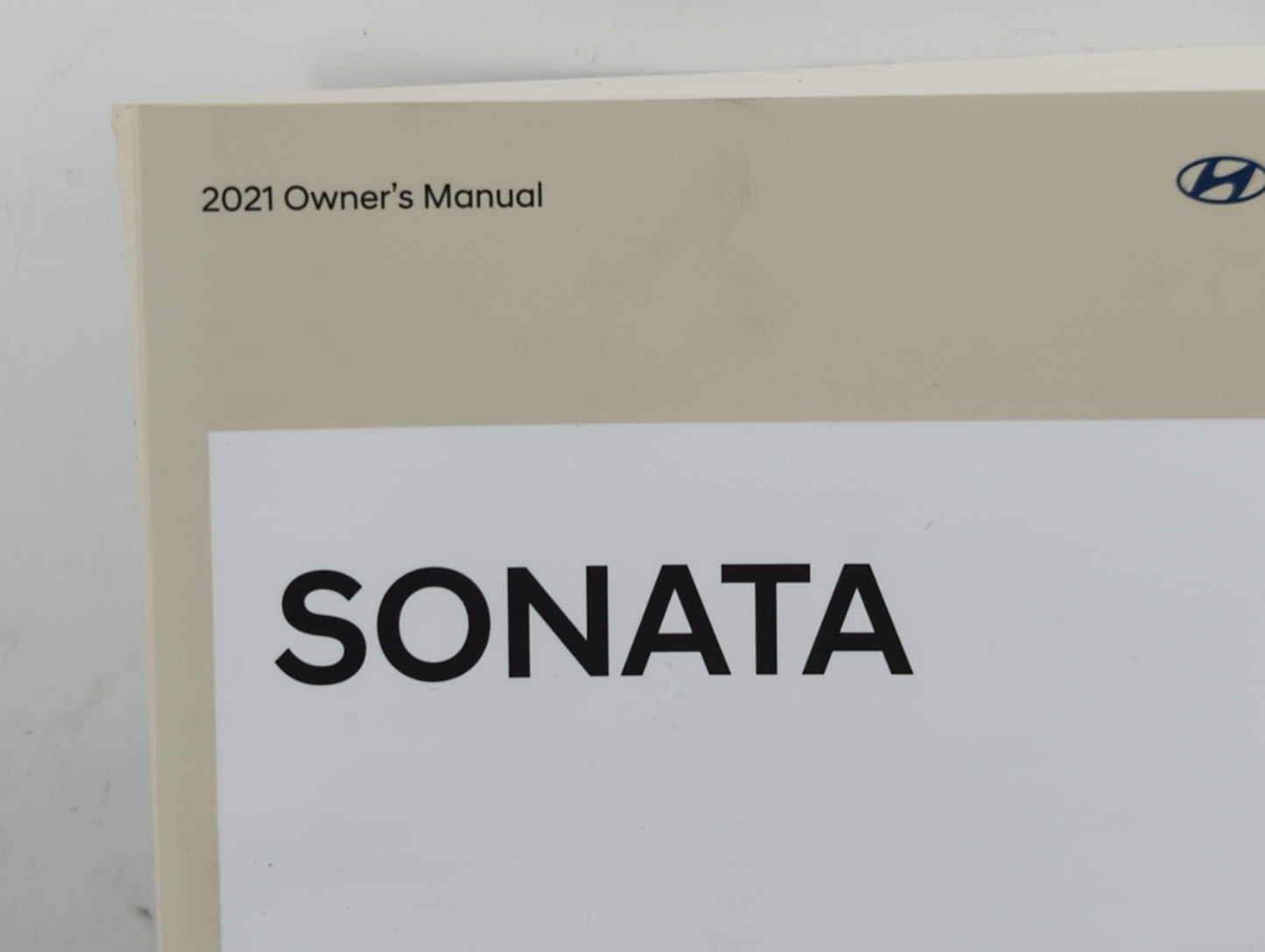 2021 Hyundai Sonata Owners Manual Book Guide P/N:MDW0-EU0DC OEM Used Auto Parts - Oemusedautoparts1.com
