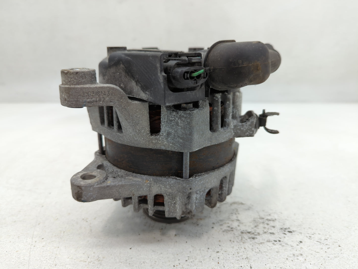 2020-2023 Hyundai Sonata Alternator Replacement Generator Charging Assembly Engine OEM P/N:37300-2SGD1 Fits OEM Used Auto Pa
