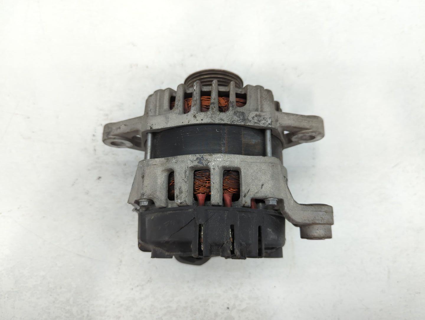 2020-2023 Hyundai Sonata Alternator Replacement Generator Charging Assembly Engine OEM P/N:37300-2SGD1 Fits OEM Used Auto Pa