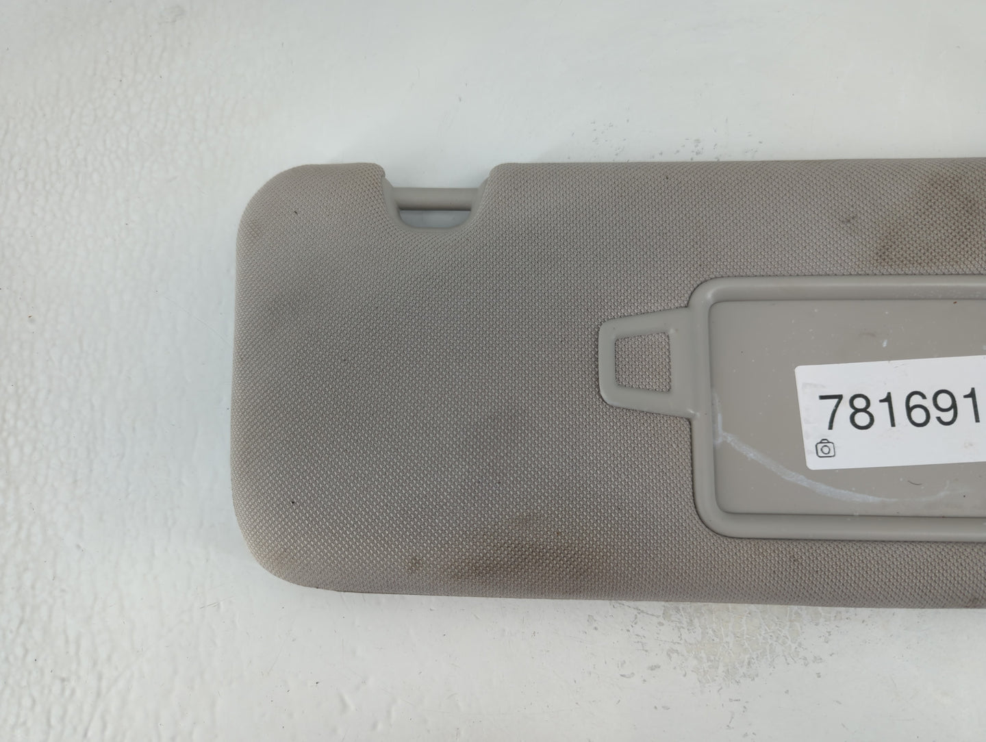 2020-2023 Hyundai Sonata Sun Visor Shade Replacement Passenger Right Mirror Fits Fits 2020 2021 2022 2023 OEM Used Auto Part